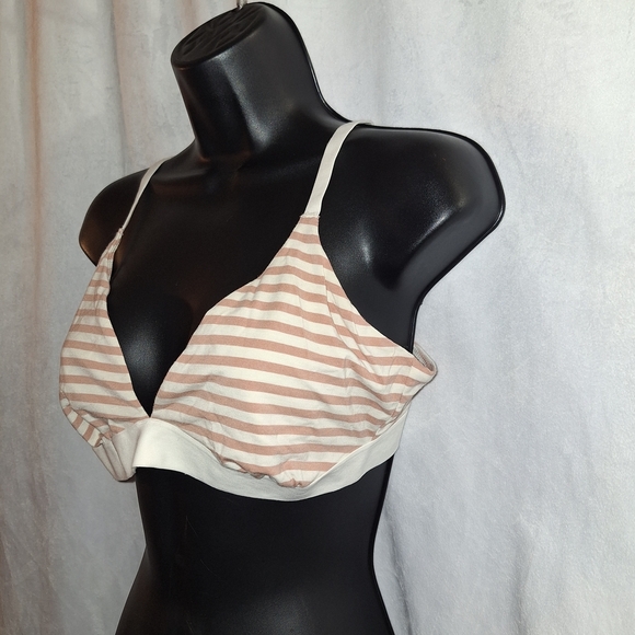 Old Navy Cream and Tan Bras Intimates & Sleepwear - Picture 2 of 4